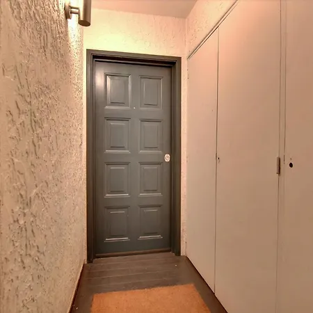 Penthouse De Charme アパート *